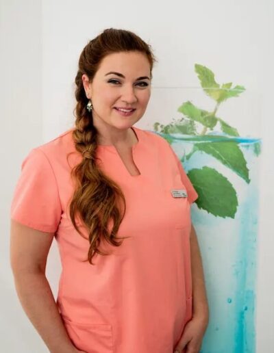 Dr. Laura Barbara Flückiger